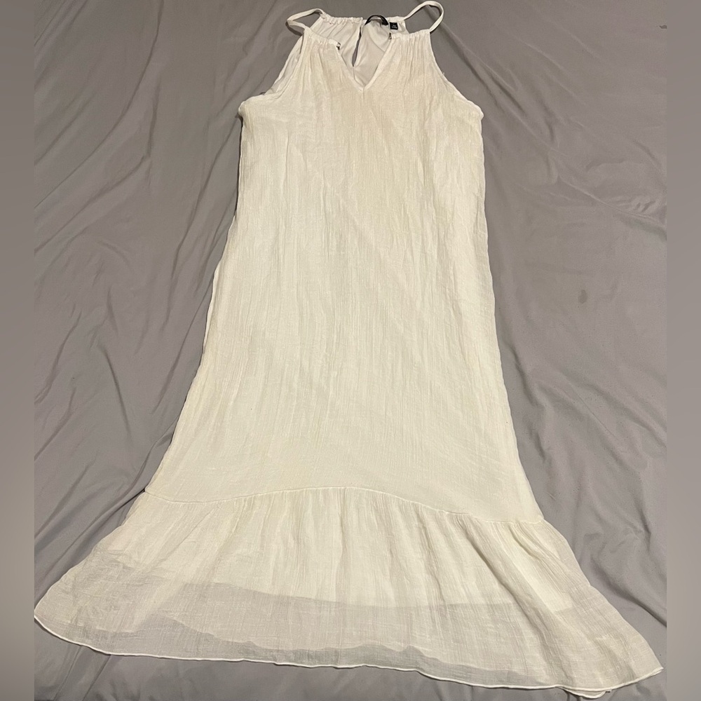 Elegant White Maxi Dress